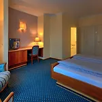 Hotel Starnberger 3*