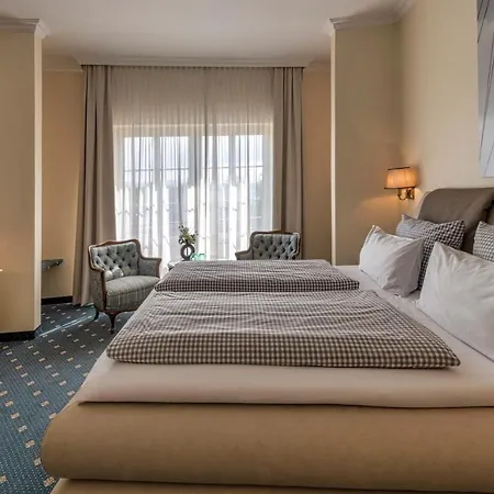 Starnberger Hotell 3*