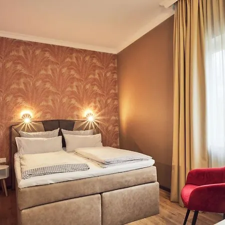 Starnberger Hotel 3*