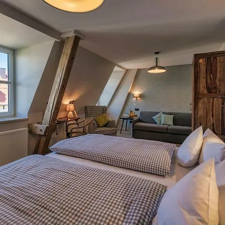 Hotel Starnberger 3*